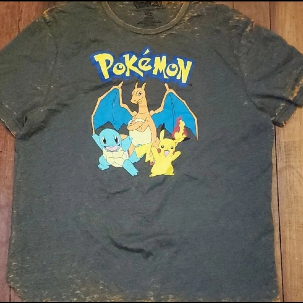 Pokemon Shirt 2XL‎